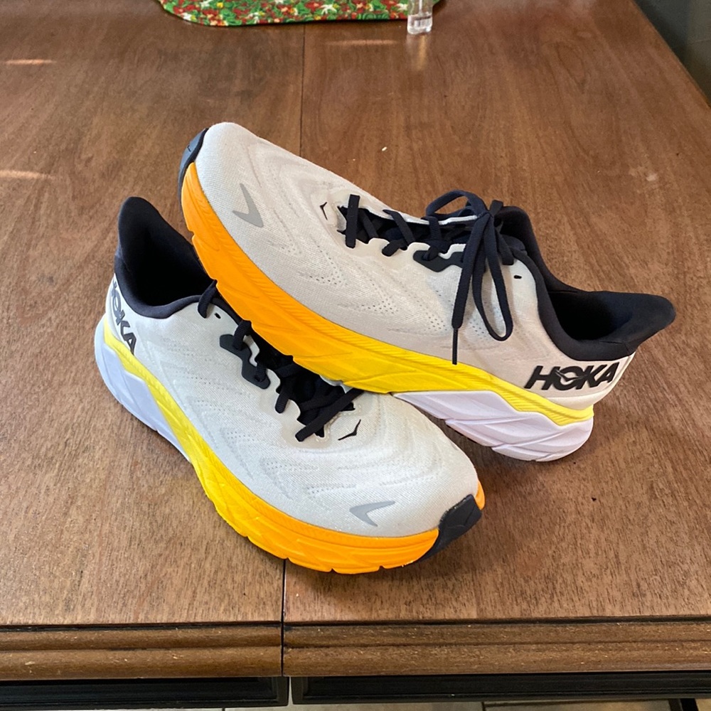 Hoka Arahi 6 Mens Shoes Size 10 D